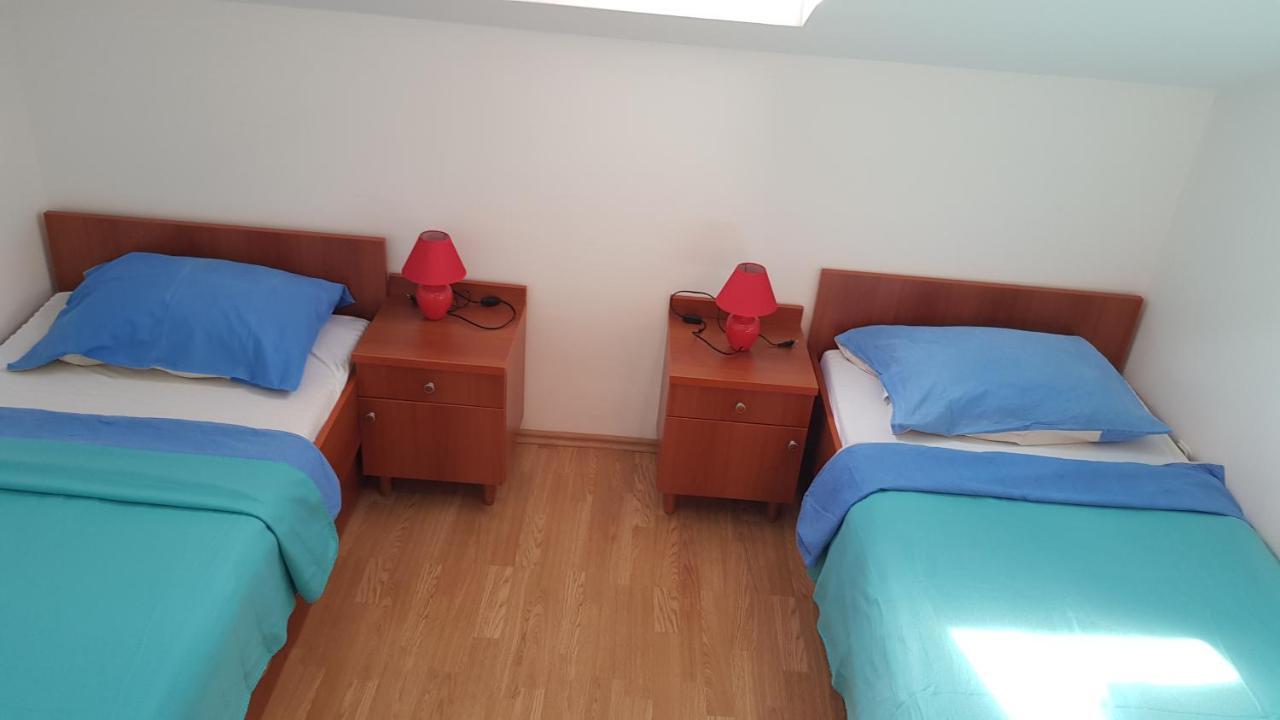 Apartman Krstanovic ماكارسكا المظهر الخارجي الصورة