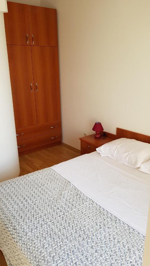 Apartman Krstanovic ماكارسكا المظهر الخارجي الصورة